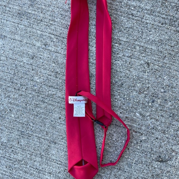 Disney Store Mickey Mouse Toddler Red Neck Tie Size 4-7T Vintage Classic - Picture 4 of 6